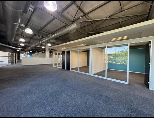 1,500M² OFFICE TO LET IN NORTHGATE BUSINESS PARK